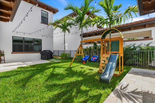 13121 Alton Road, Palm Beach Gardens, FL 33418