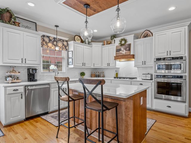 324 S Monterey Drive, Moore, SC 29369