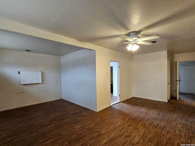 7206 Glendora, San Antonio, TX 78218