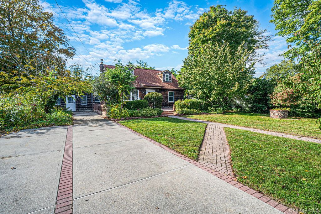 1041 Joselson Avenue, Bay Shore, NY 11706 — photo 4