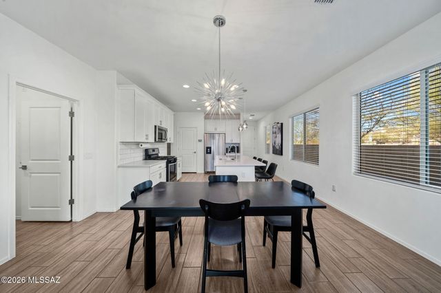 14282 E Yellow Sage Lane, Vail, AZ 85641