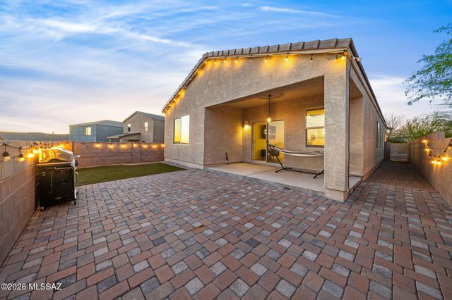 14282 E Yellow Sage Lane, Vail, AZ 85641