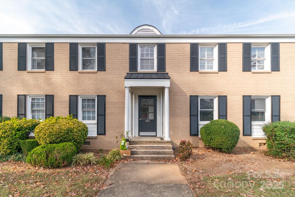 405 Wakefield Drive B, Charlotte, NC 28209