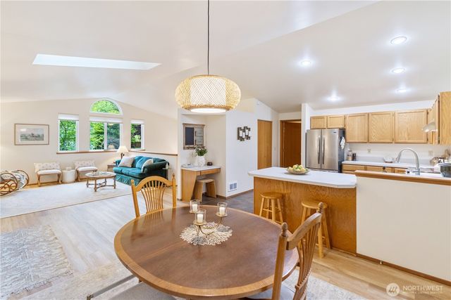 4372 Holcomb Street, Port Townsend, WA 98368