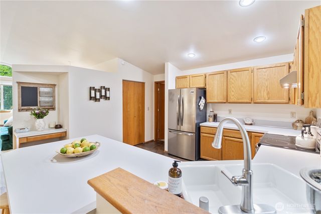 4372 Holcomb Street, Port Townsend, WA 98368