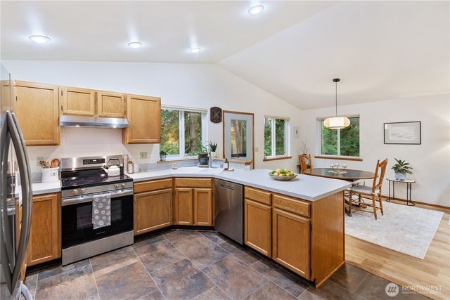 4372 Holcomb Street, Port Townsend, WA 98368