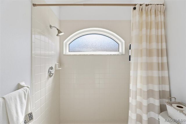 5204 N Tumblewood Drive, Crystal River, FL 34428