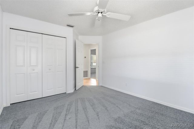 5204 N Tumblewood Drive, Crystal River, FL 34428