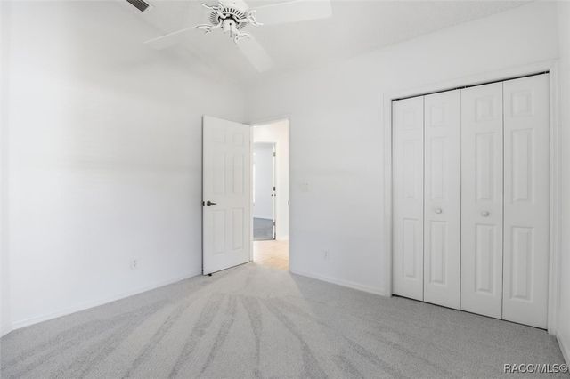 5204 N Tumblewood Drive, Crystal River, FL 34428