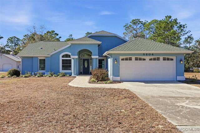5204 N Tumblewood Drive, Crystal River, FL 34428