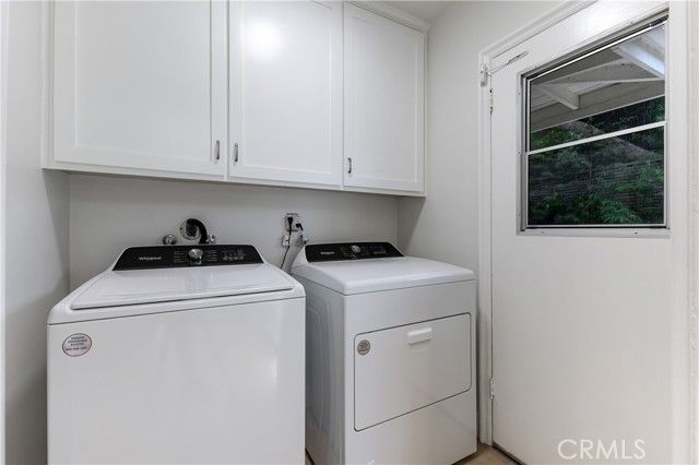 11500 Dona Cecilia Drive, Studio City (los Angeles), CA 91604