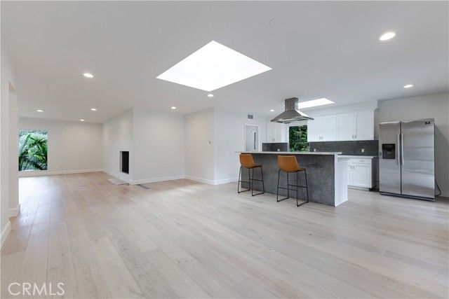 11500 Dona Cecilia Drive, Studio City (los Angeles), CA 91604