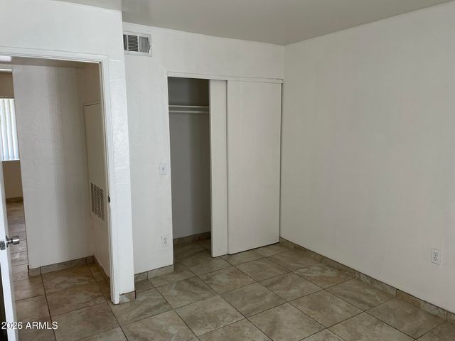 1222 E MOUNTAIN VIEW Road 106, Phoenix, AZ 85020