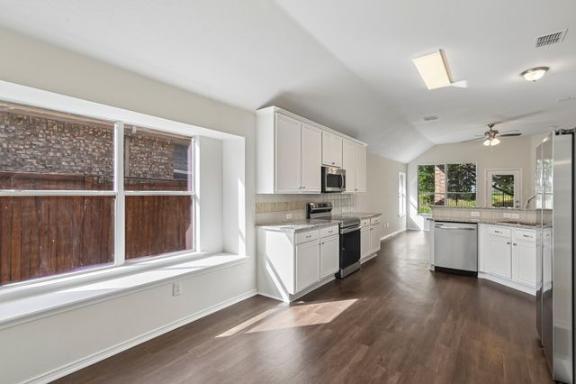 8613 Saint Andrews Lane, Rowlett, TX 75089