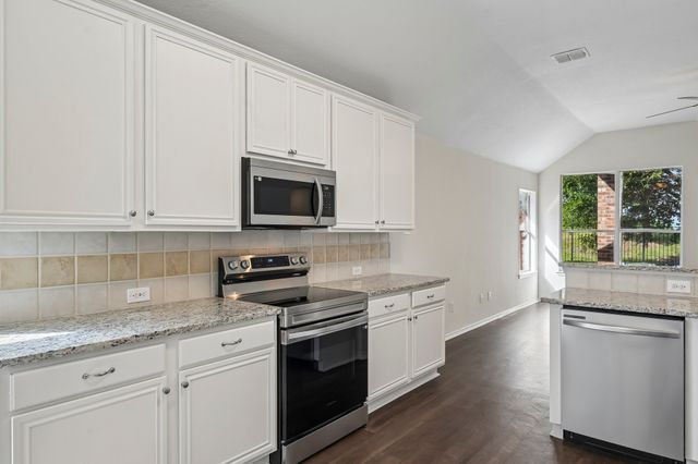 8613 Saint Andrews Lane, Rowlett, TX 75089