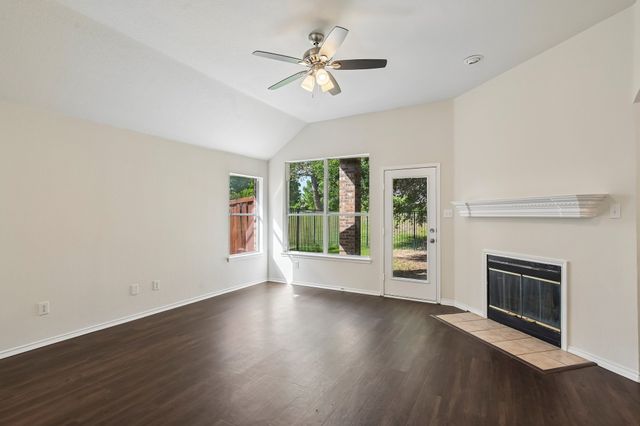 8613 Saint Andrews Lane, Rowlett, TX 75089