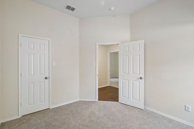 8613 Saint Andrews Lane, Rowlett, TX 75089