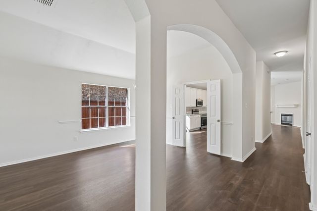 8613 Saint Andrews Lane, Rowlett, TX 75089