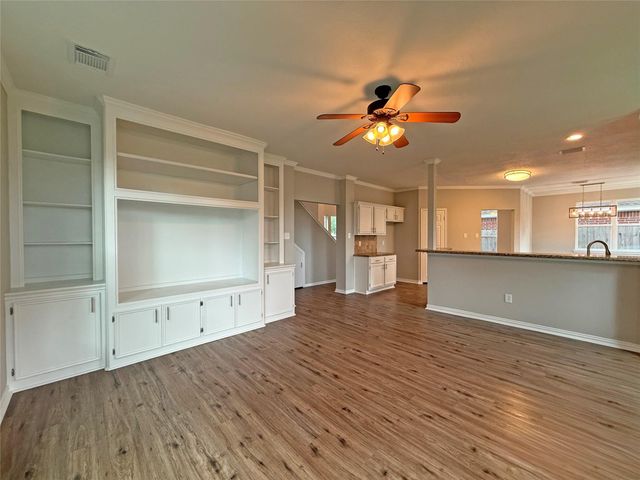 8023 Oceanside Drive, Houston, TX 77095