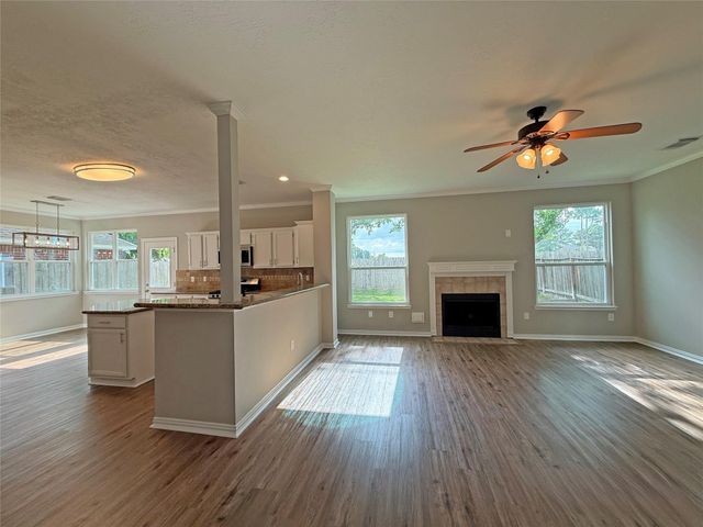 8023 Oceanside Drive, Houston, TX 77095