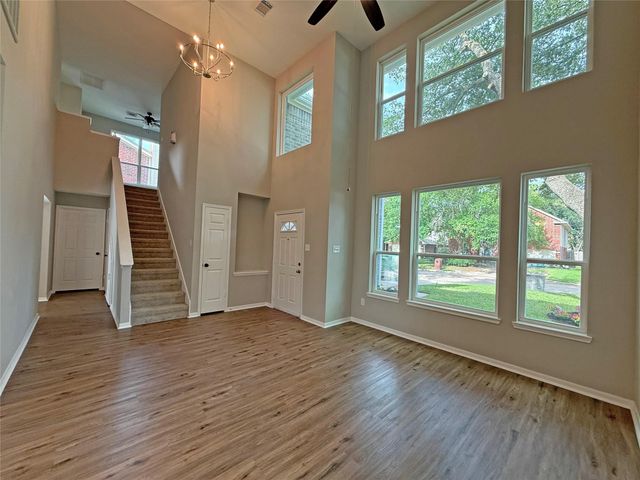 8023 Oceanside Drive, Houston, TX 77095