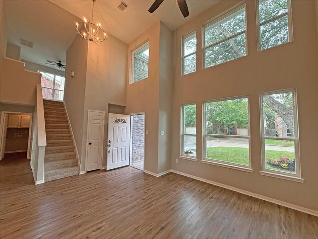 8023 Oceanside Drive, Houston, TX 77095