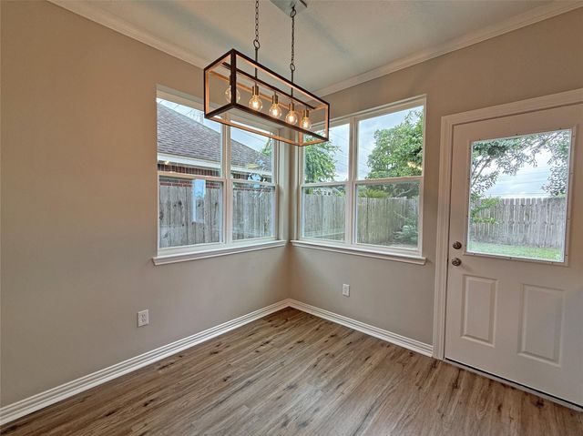 8023 Oceanside Drive, Houston, TX 77095