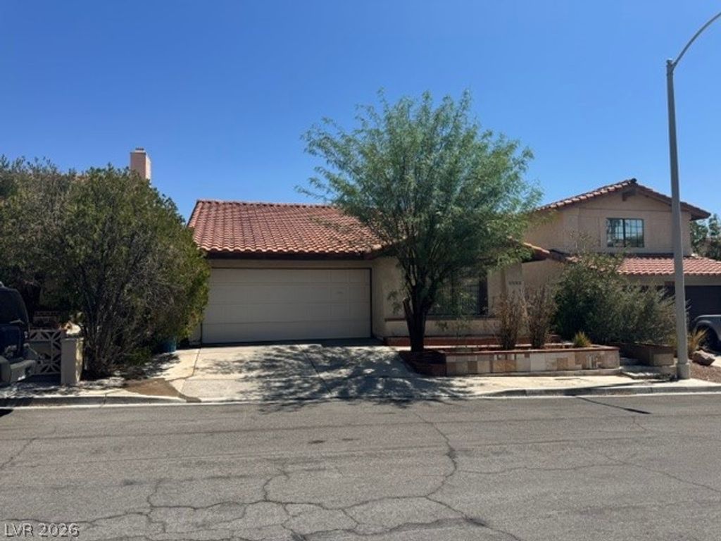 2504 Berwick Court, Henderson, NV 89014 — photo 2