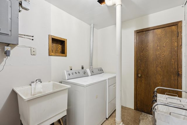 111 Franklin Avenue SW, Watertown, MN 55388