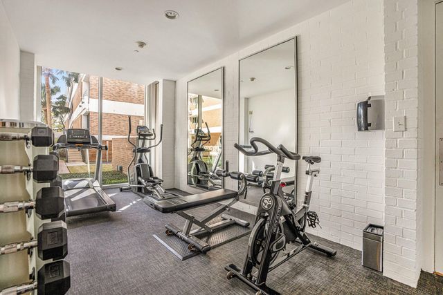 3614 Montrose Boulevard 300, Houston, TX 77006