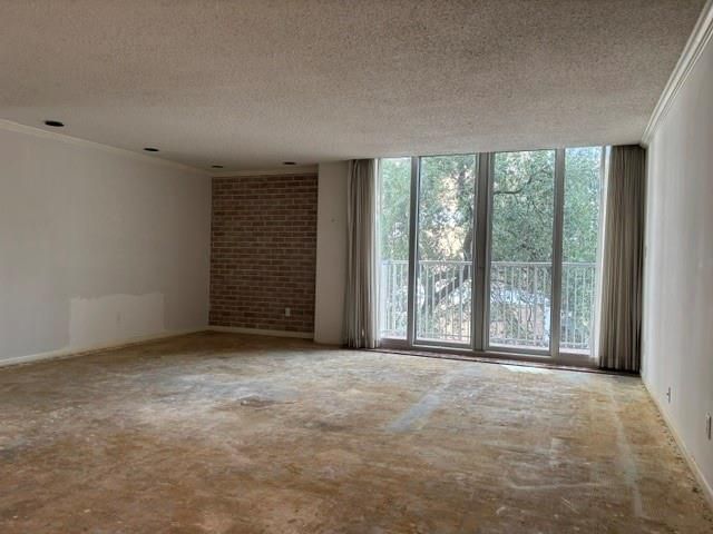 3614 Montrose Boulevard 300, Houston, TX 77006