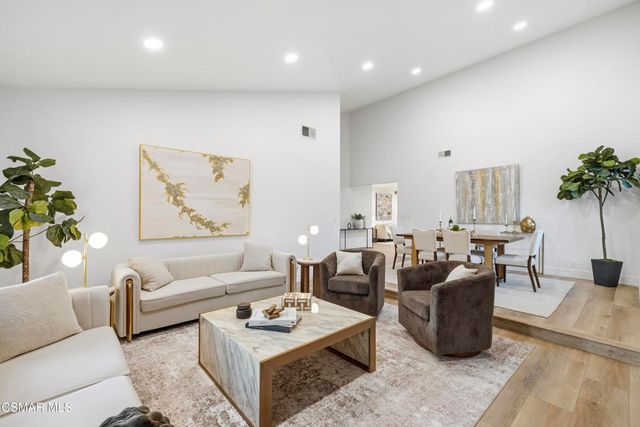 5834 Woodglen Drive, Agoura Hills, CA 91301