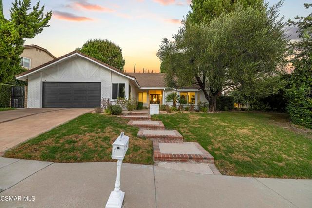 5834 Woodglen Drive, Agoura Hills, CA 91301