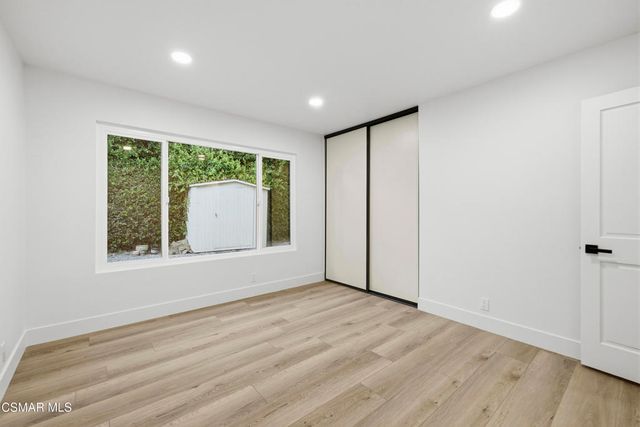 5834 Woodglen Drive, Agoura Hills, CA 91301