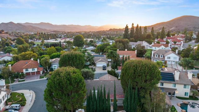 5834 Woodglen Drive, Agoura Hills, CA 91301