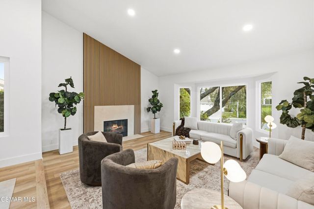5834 Woodglen Drive, Agoura Hills, CA 91301