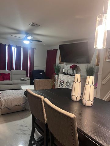 2336 Center Stone Lane, Riviera Beach, FL 33404