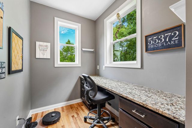 3350 Malcom Court SW, Prior Lake, MN 55372