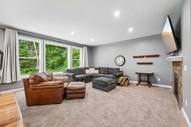 3350 Malcom Court SW, Prior Lake, MN 55372