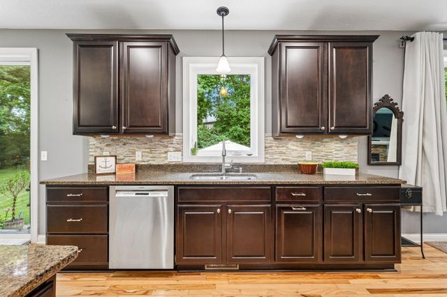3350 Malcom Court SW, Prior Lake, MN 55372