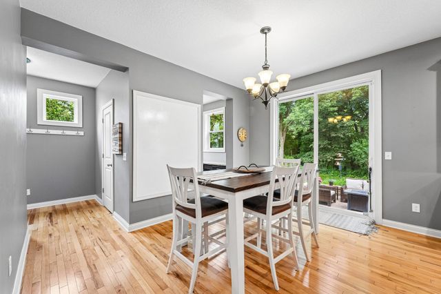 3350 Malcom Court SW, Prior Lake, MN 55372