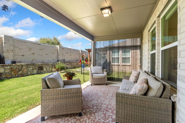 108 Sleepy Willow Lane, Mckinney, TX 75071