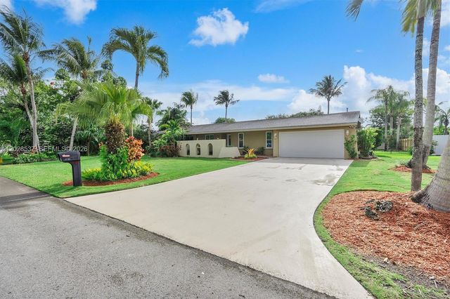 13241 SW 99th Court, Miami, FL 33176