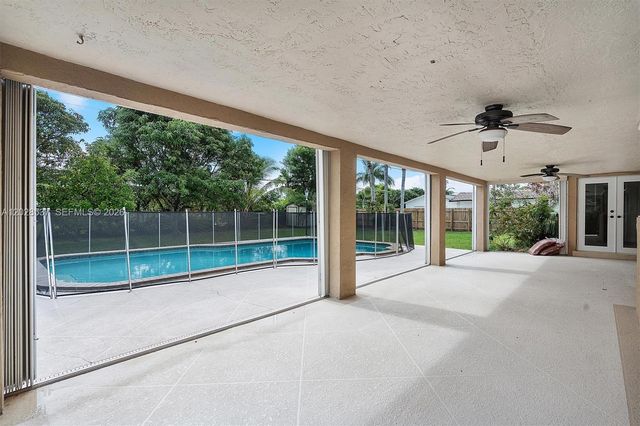 13241 SW 99th Court, Miami, FL 33176