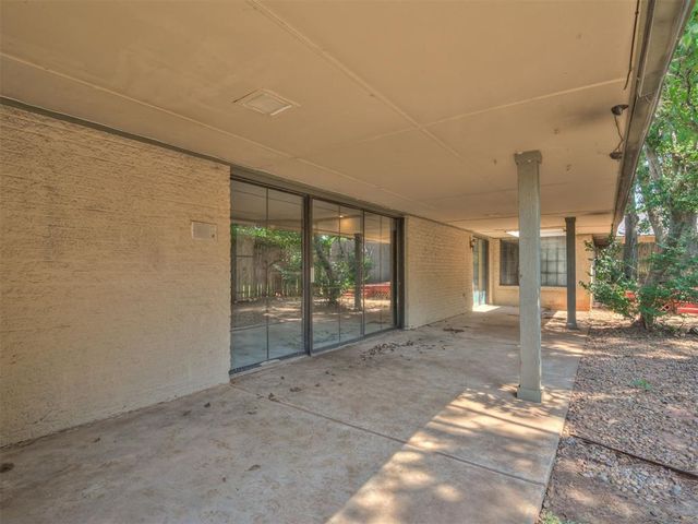 3328 Willow Brook Road, Oklahoma City, OK 73120