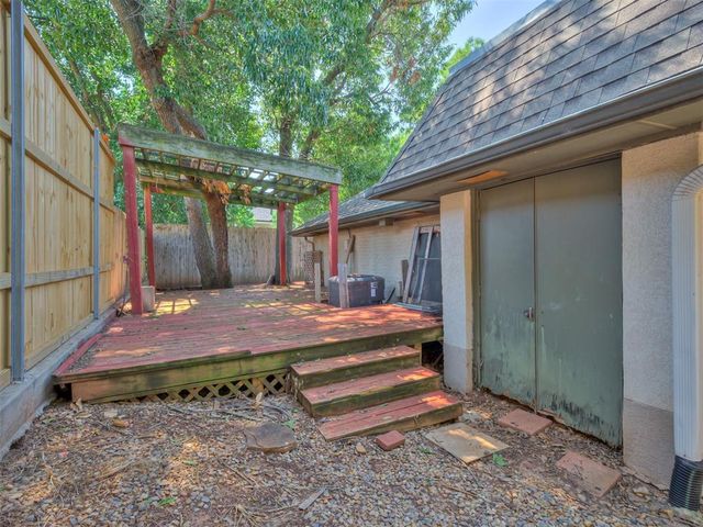 3328 Willow Brook Road, Oklahoma City, OK 73120