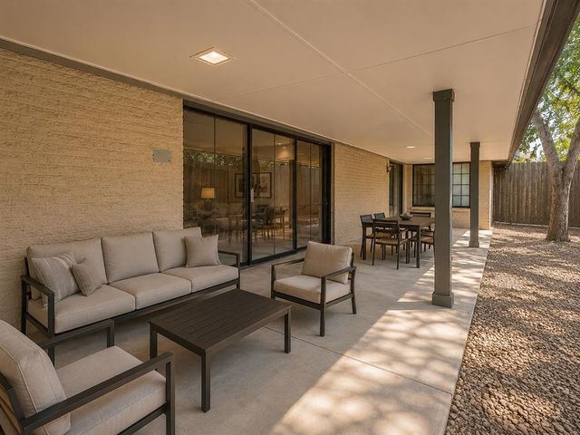 3328 Willow Brook Road, Oklahoma City, OK 73120