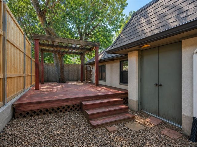 3328 Willow Brook Road, Oklahoma City, OK 73120