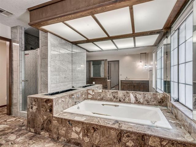 3328 Willow Brook Road, Oklahoma City, OK 73120
