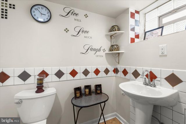 2115 NORTHLAND RD, Baltimore, MD 21207